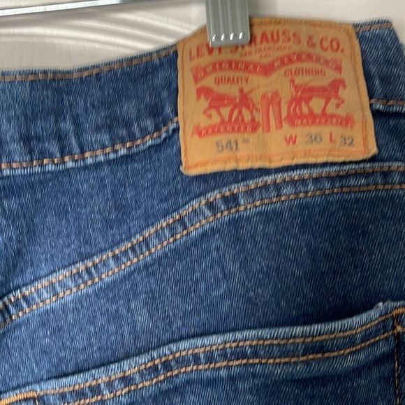 Mens 541 Levi’s - Size 36 - Picture 4 of 4